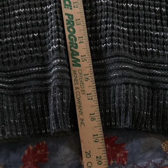 Abound women’s crop sweater gray/black large casual comfy - Picture 7 of 8